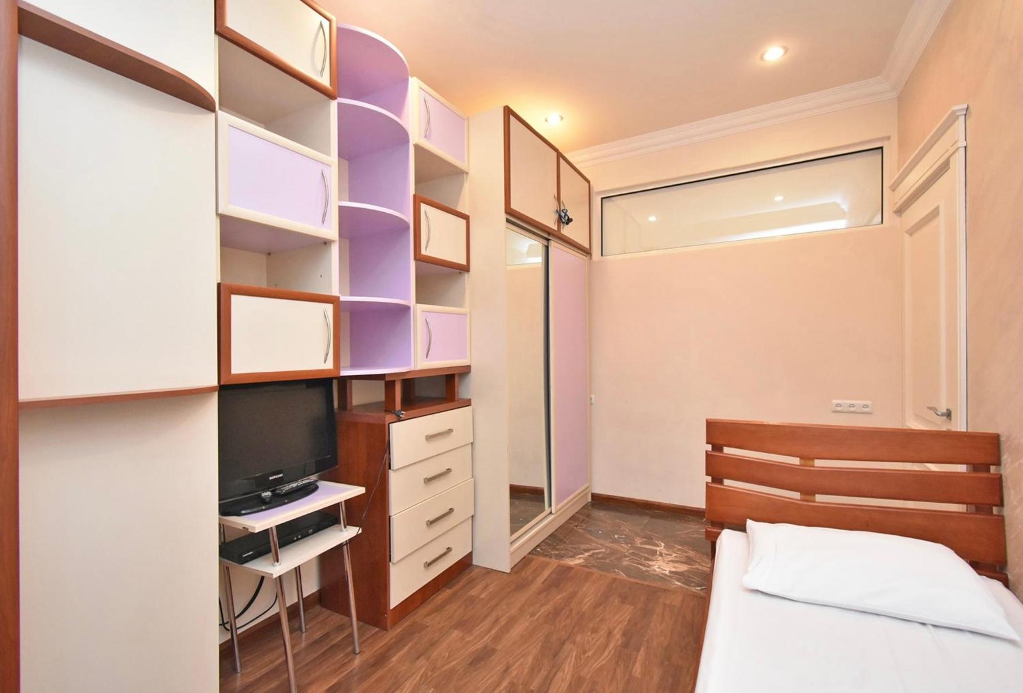 Hotel Costa Yerevan Bagian luar foto