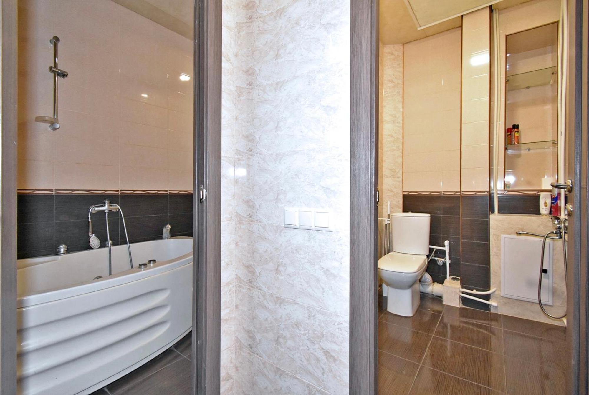 Hotel Costa Yerevan Bagian luar foto