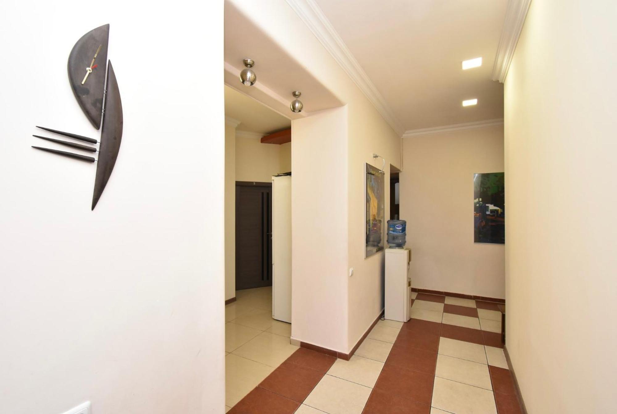 Hotel Costa Yerevan Bagian luar foto