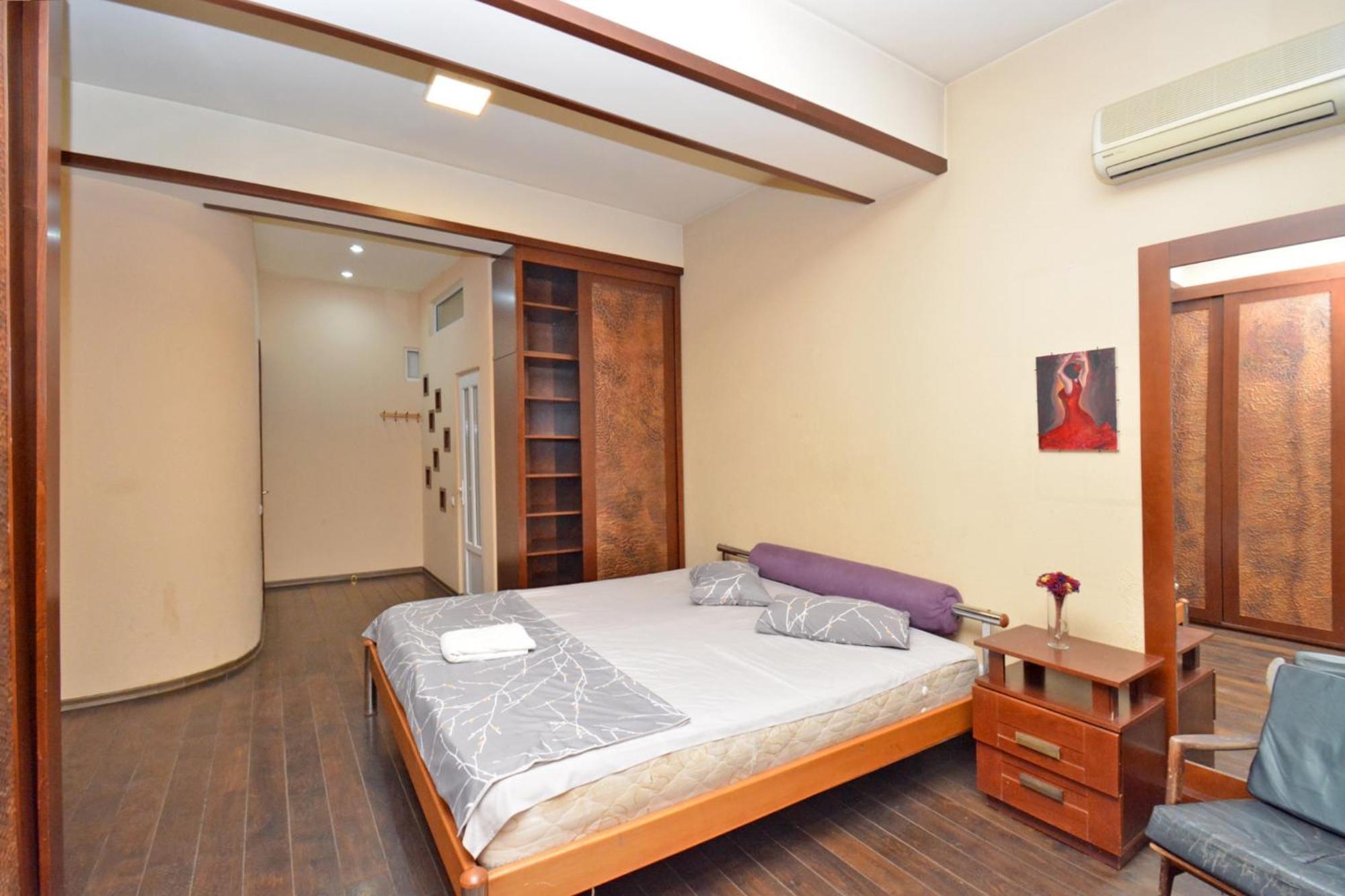 Hotel Costa Yerevan Bagian luar foto