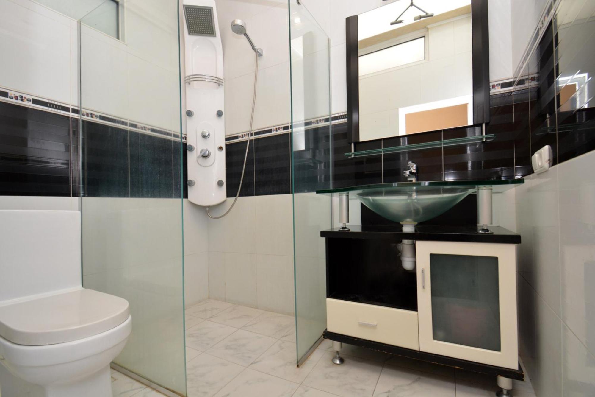 Hotel Costa Yerevan Bagian luar foto